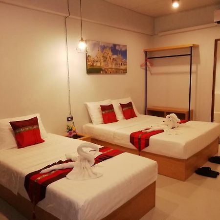 Little Lanna Guesthouse Chiang Mai Zewnętrze zdjęcie