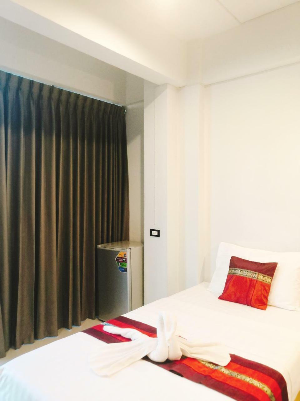 Little Lanna Guesthouse Chiang Mai Zewnętrze zdjęcie