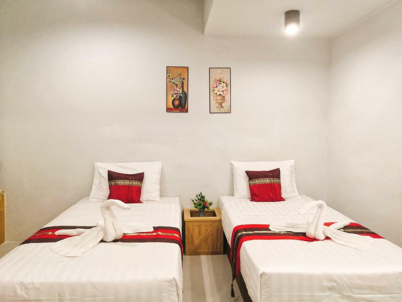 Little Lanna Guesthouse Chiang Mai Zewnętrze zdjęcie