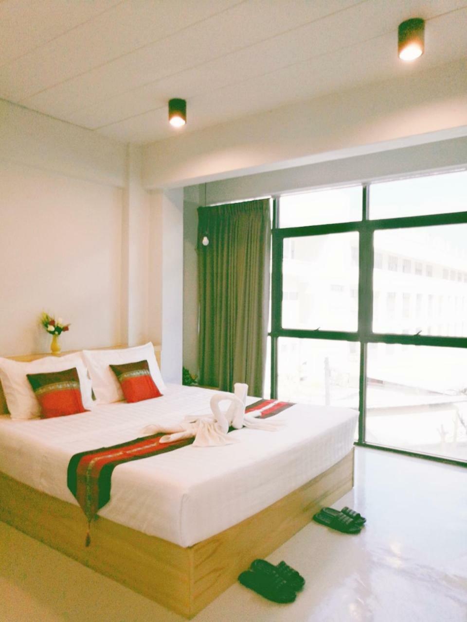 Little Lanna Guesthouse Chiang Mai Zewnętrze zdjęcie