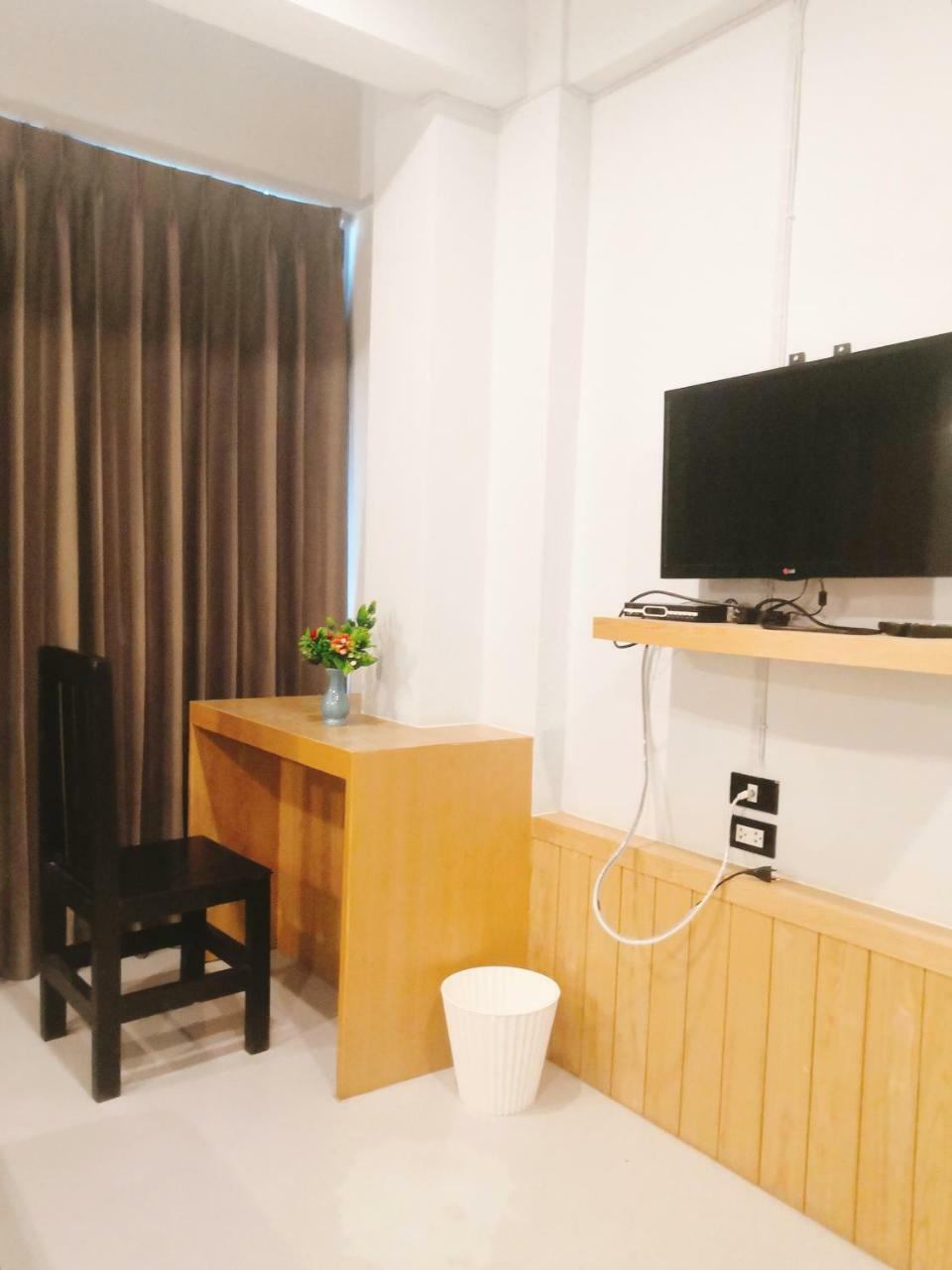 Little Lanna Guesthouse Chiang Mai Zewnętrze zdjęcie